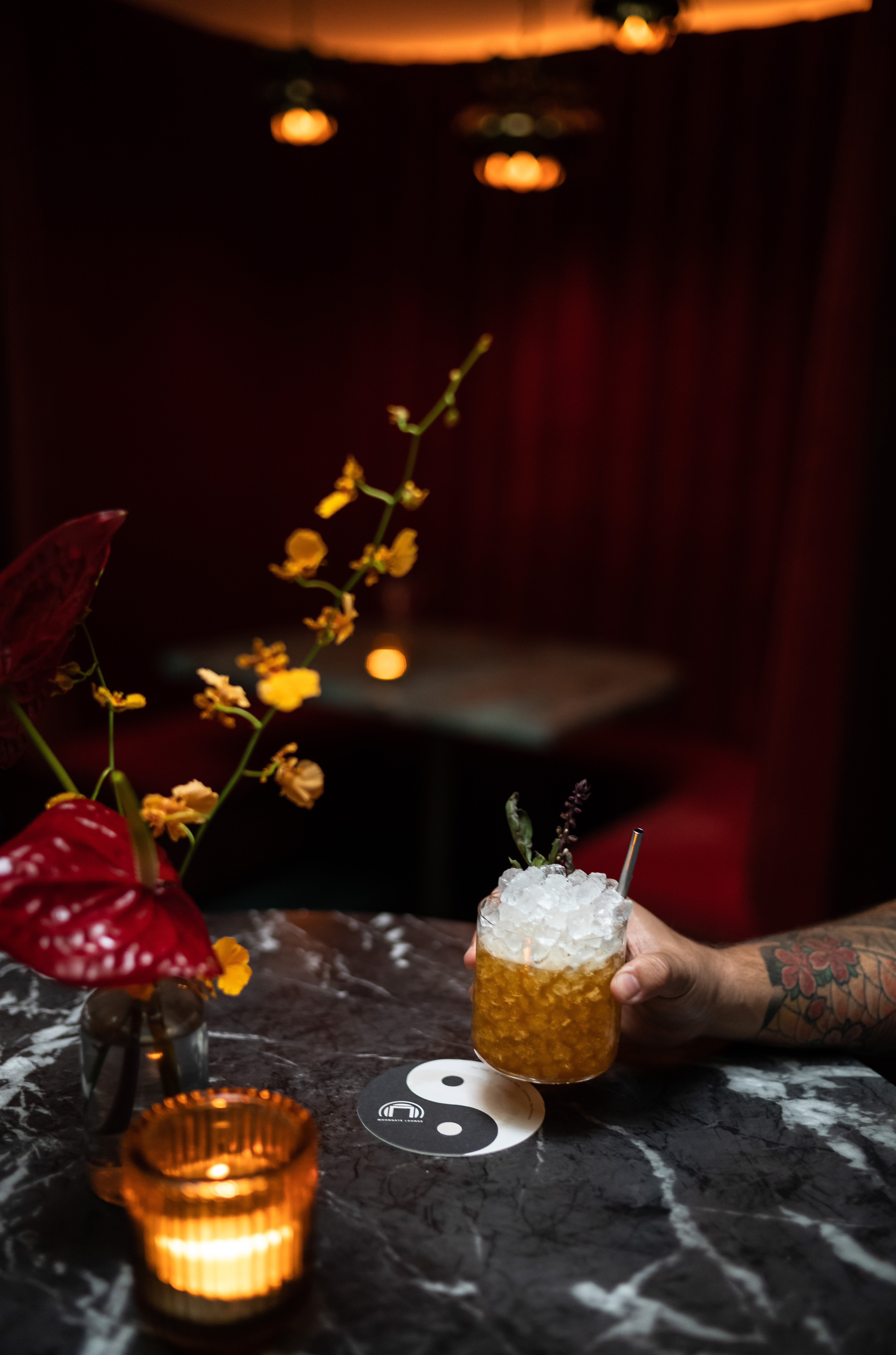 Moongate Lounge